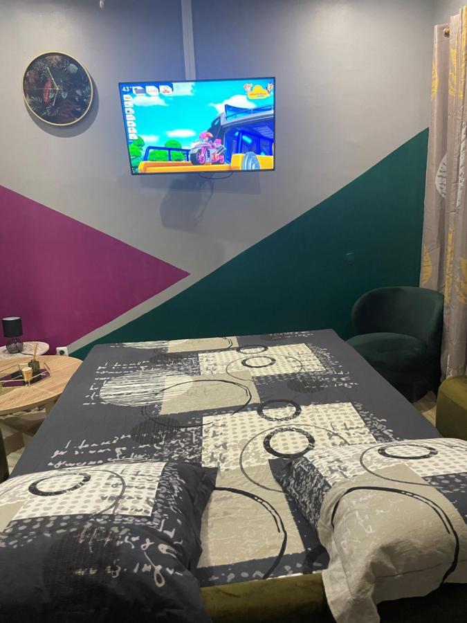 Pelaka Confort Pamandzi Esterno foto